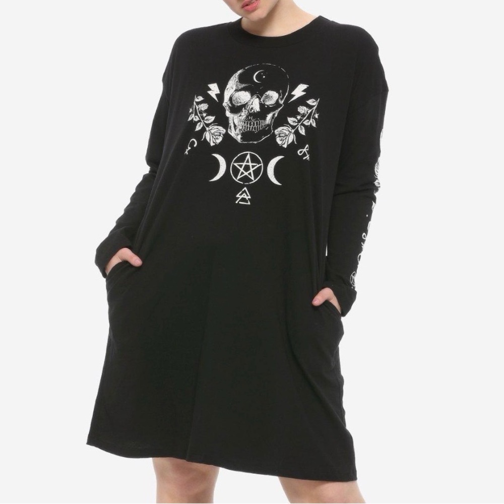 Skull & Moon T-Shirt Dress Plus Size